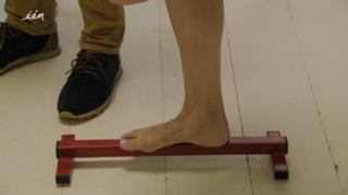 Karen Damen feet photo 12
