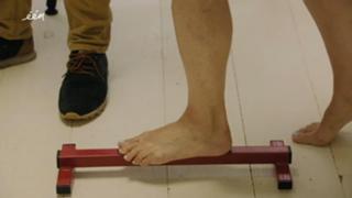 Karen Damen feet photo 11
