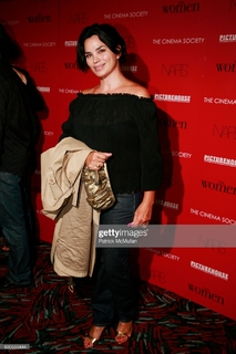 Karen Duffy feet photo 20