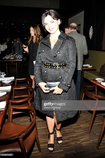 Karen Duffy feet photo 16