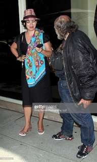 Karen Duffy feet photo 13