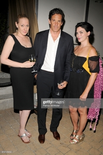 Karen Duffy feet photo 9