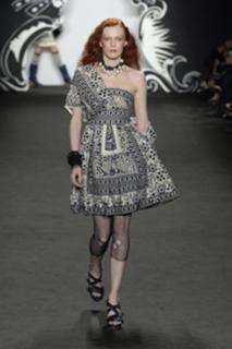 Karen Elson feet photo 6