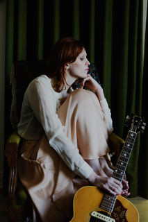Karen Elson feet photo 2