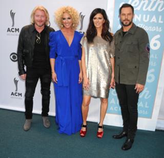 Karen Fairchild feet photo 19