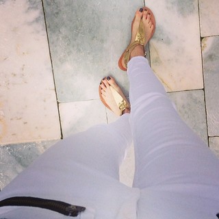 Karen Fairchild feet photo 11