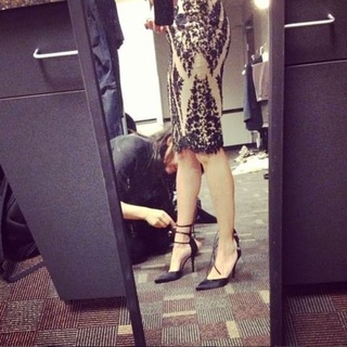 Karen Fairchild feet photo 10