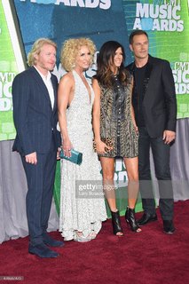 Karen Fairchild feet photo 17