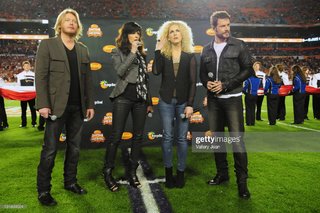Karen Fairchild feet photo 15