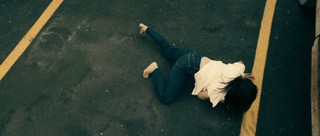 Karen Fukuhara feet photo thumbnail