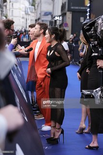 Karen Fukuhara feet photo thumbnail