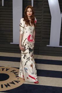 Karen Gillan feet photo thumbnail