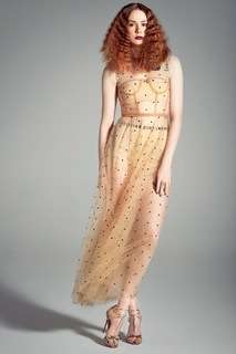 Karen Gillan feet photo thumbnail