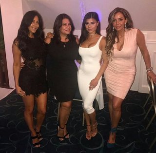 Karen Gravano feet photo 4
