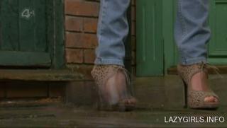 Karen Hassan feet photo 9