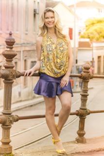 Karen Junqueira feet photo 9