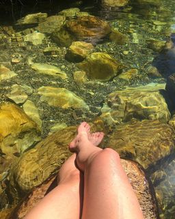 Karen Junqueira feet photo 16