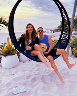 Karen Junqueira feet photo 9