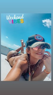 Karen Martínez feet photo 13
