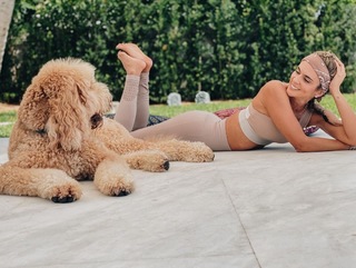 Karen Martínez feet photo 9