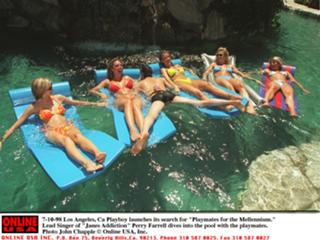 Karen McDougal feet photo 4