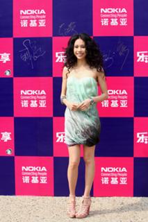 Karen Mok feet photo 4
