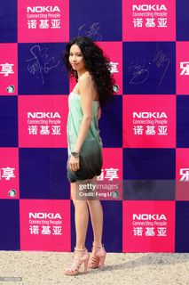 Karen Mok feet photo 11