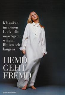 Karen Mulder feet photo 10