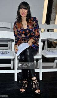 Karen O feet photo 1