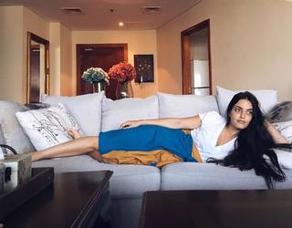 Karen Wazen feet photo 15