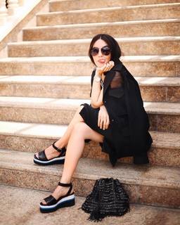 Karen Wazen feet photo 13