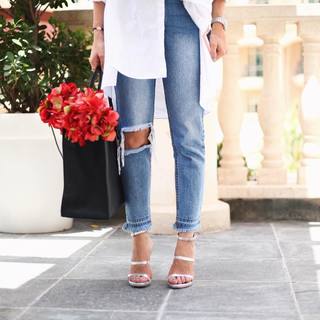 Karen Wazen feet photo 10