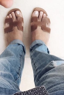 Karen Wazen feet photo 8