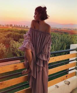 Karen Wazen feet photo 15