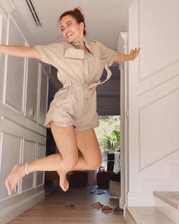 Karen Wazen feet photo 6