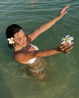 Karen Wazen feet photo 16