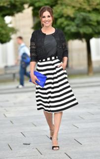 Karen Webb feet photo 8