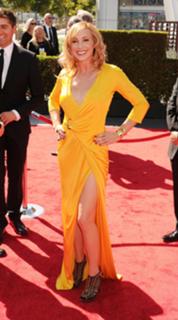 Kari Byron feet photo thumbnail