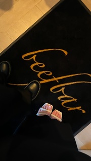Kari Cassandra feet photo 3
