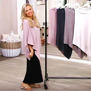 Kari Michaelsen feet photo 2