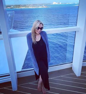 Kari Michaelsen feet photo 1