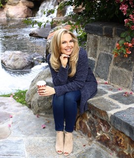 Kari Michaelsen feet photo 14