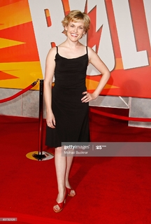 Kari Wahlgren feet photo 1