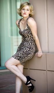 Kari Wahlgren feet photo 1