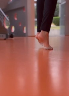 Karime Scander feet photo 17