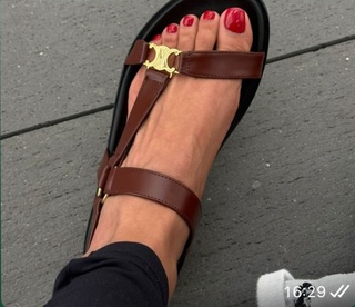 Karin Alia feet photo 17