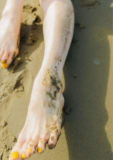 Karin Isobe feet photo 11
