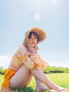 Karin Isobe feet photo 12