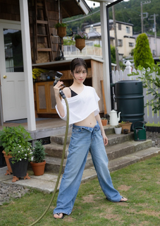 Karin Isobe feet photo 20