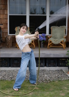 Karin Isobe feet photo 7